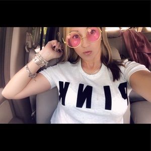 Meet your Posher, Gloria